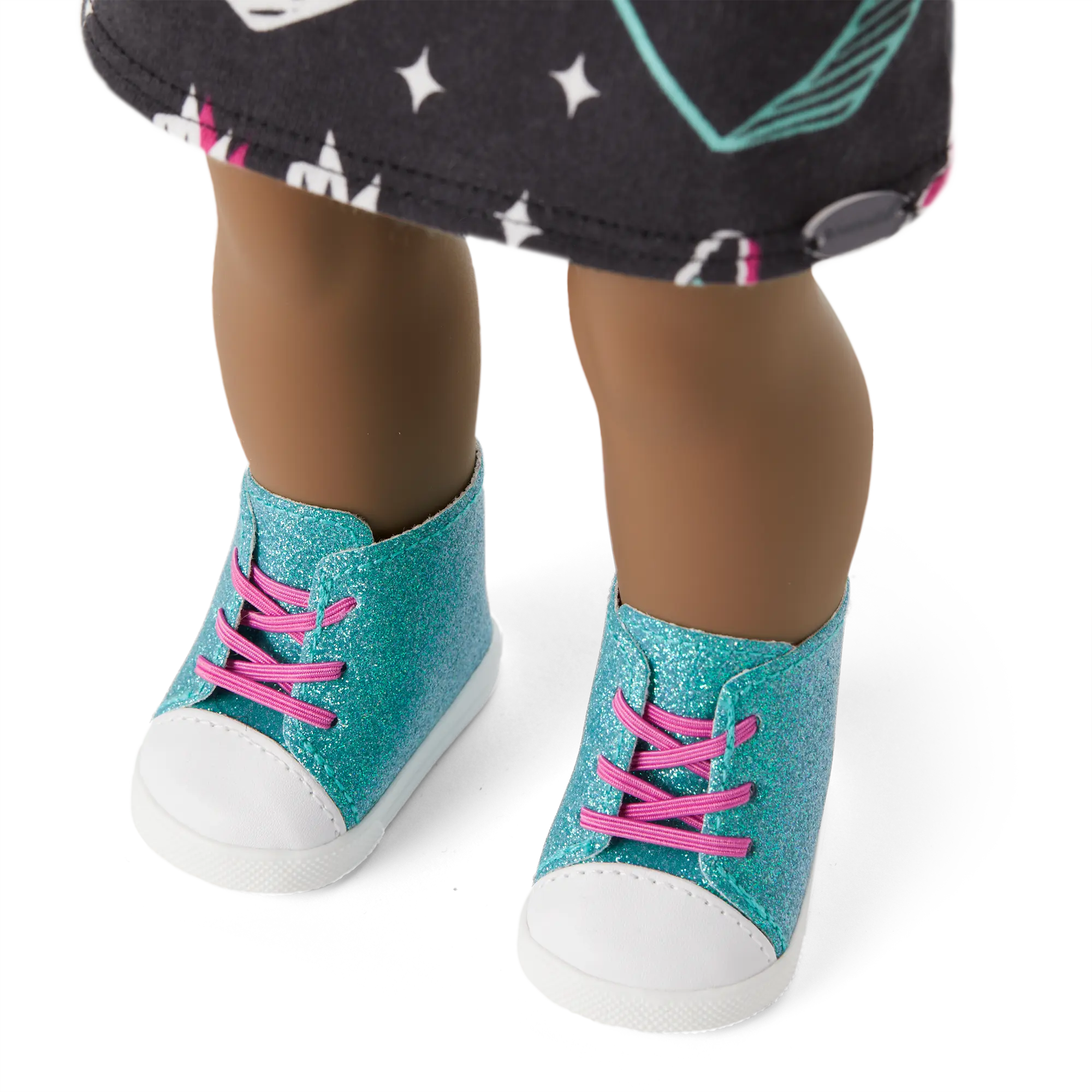 Truly Me 18-Inch Doll #112 With Short Curly Dark-Brown Hair - Image 6